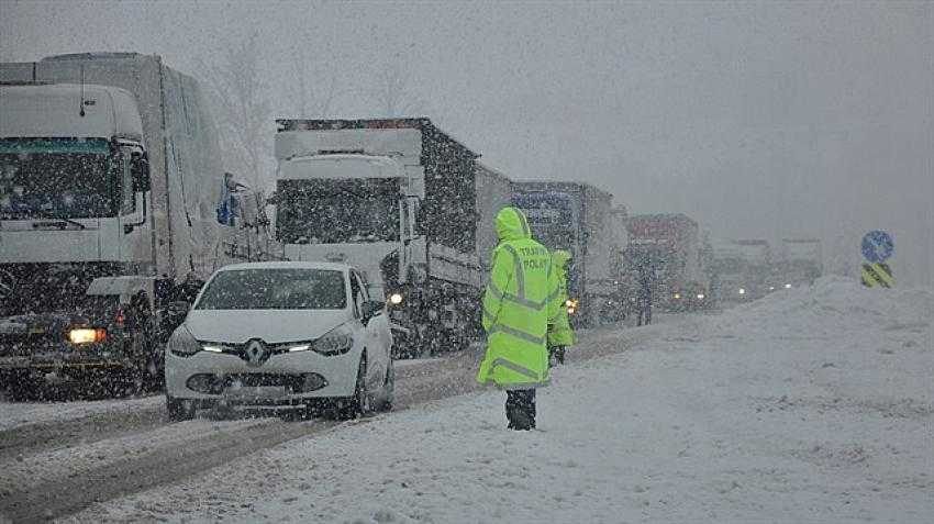 Bursa-Ankara yolunda kar tedbirleri artırıldı