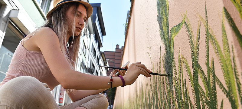 Osmangazi’nin sokakları sanatla renklendi