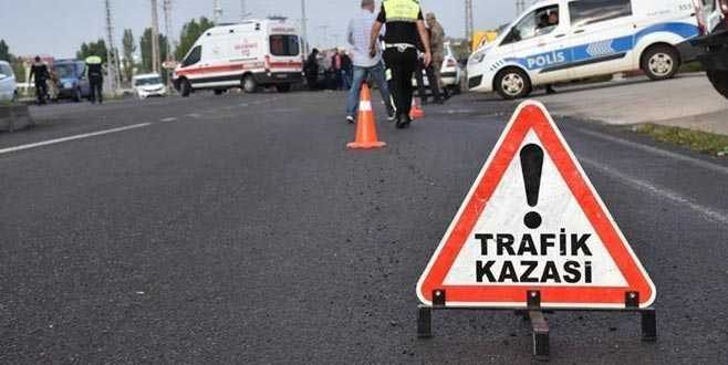 Bayram arifesinde trafik kazaları can aldı