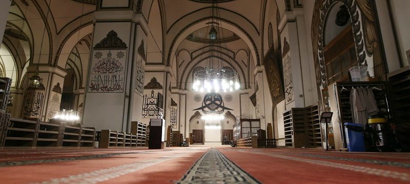 621 yıllık tarihi Ulu Cami