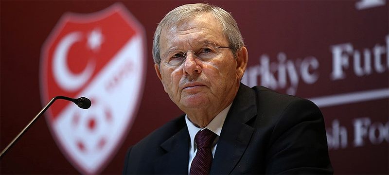 Merkez Hakem Kurulu Başkanı Zekeriya Alp istifa etti